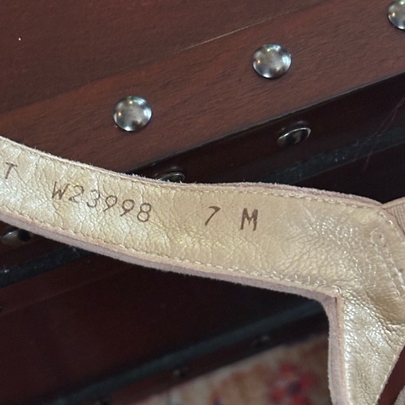Stuart Weitzman wedge sandals 7 - Picture 5 of 6